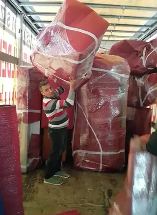 Paketli koltuğun araca yüklenmesi